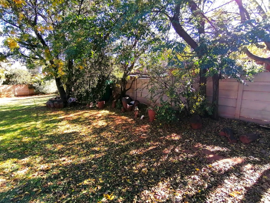 5 Bedroom Property for Sale in Pellissier Free State
